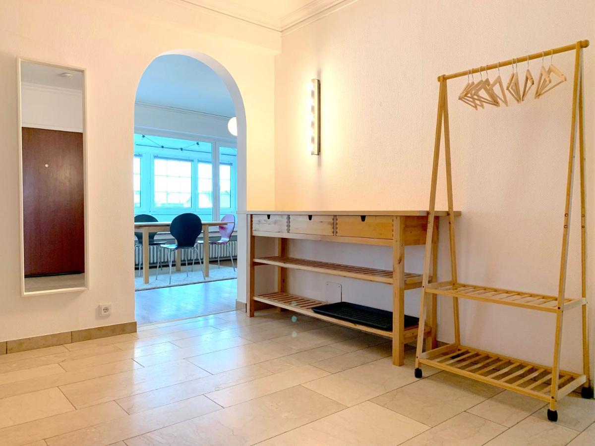 Schoene 3-zimmer-wohnung In Koeln-brueck Mit Eigenem Parkplatz Apartment