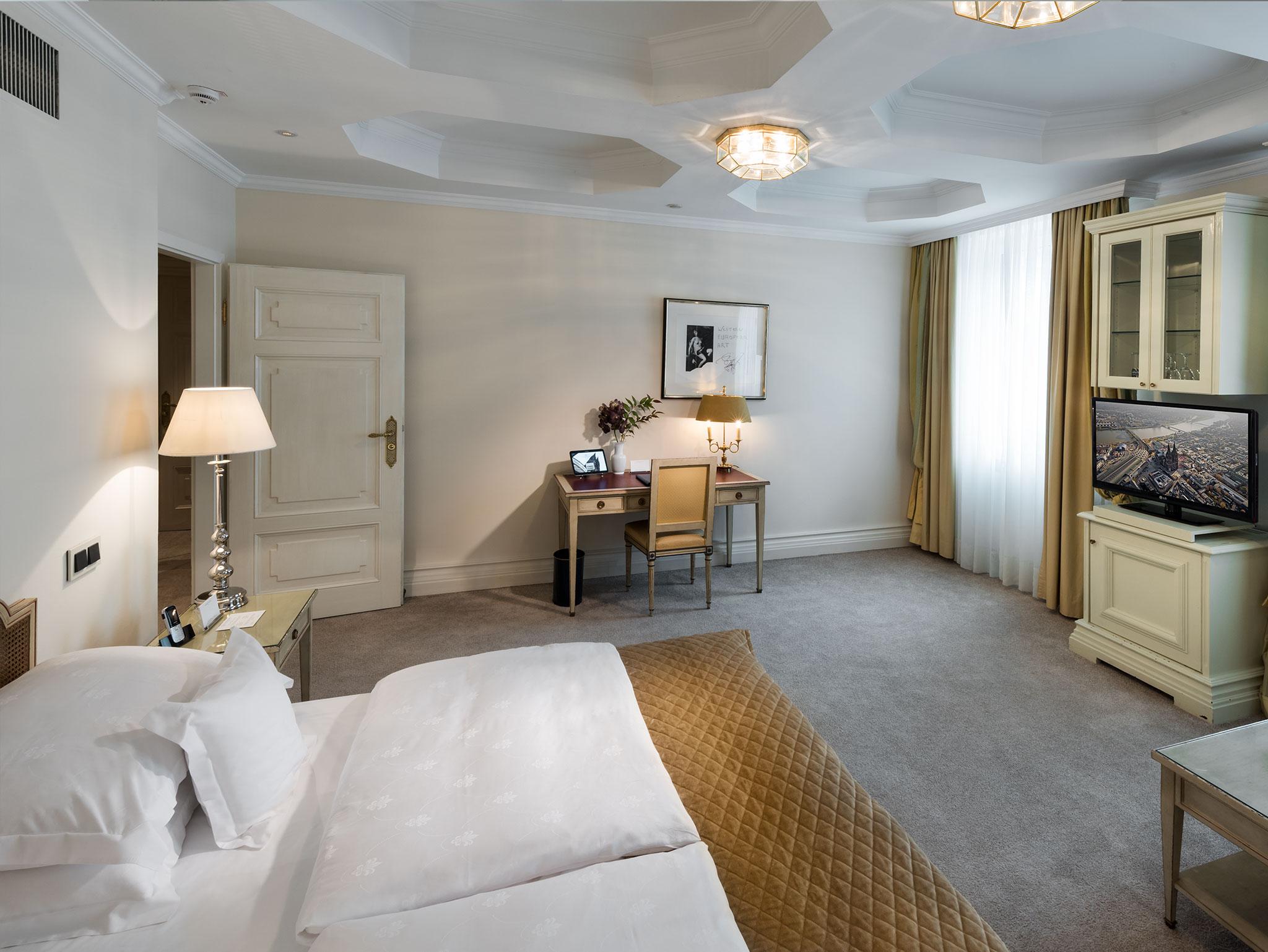Hotel Excelsior Ernst Am Dom