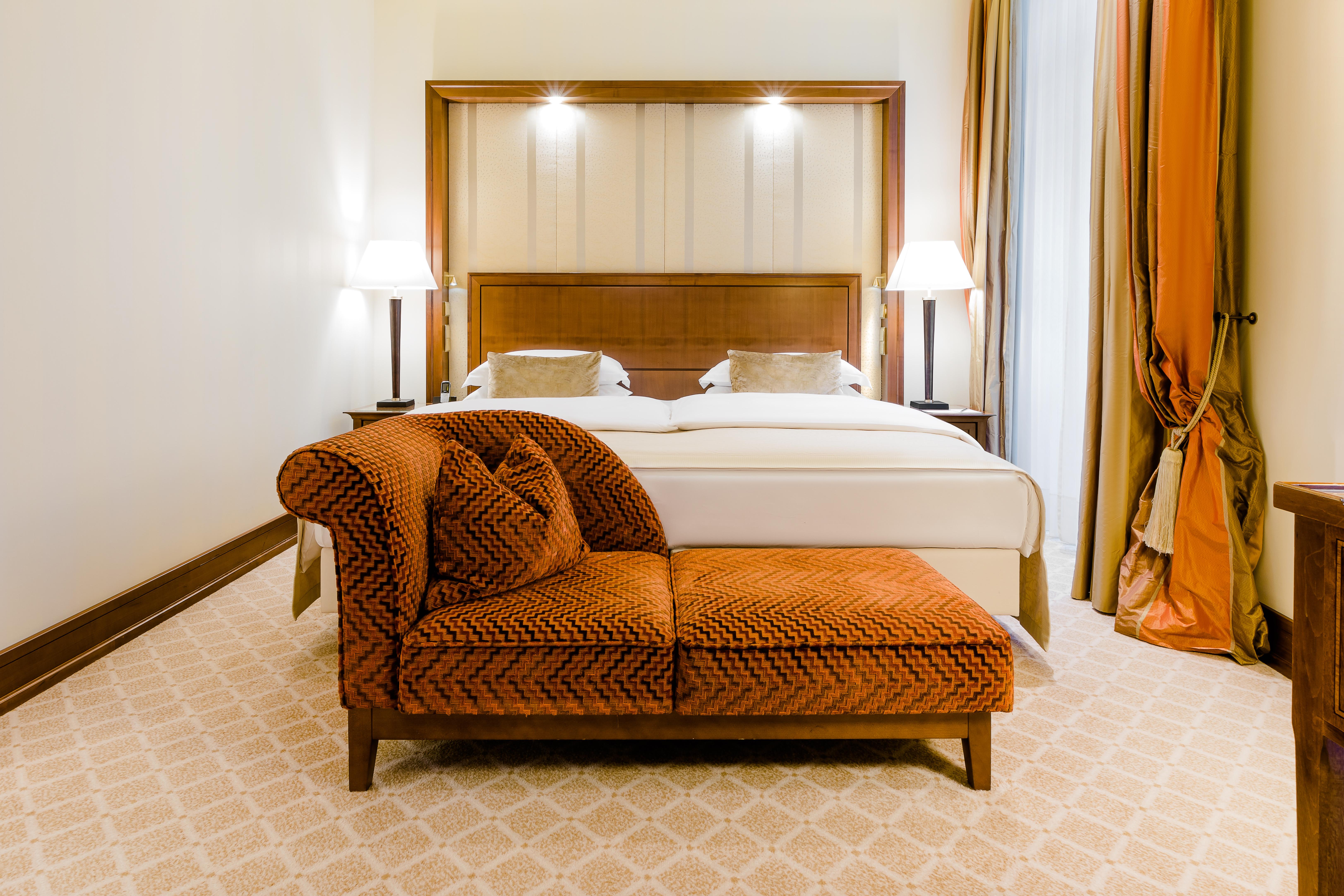 Excelsior Ernst Am Dom Hotel 5*
