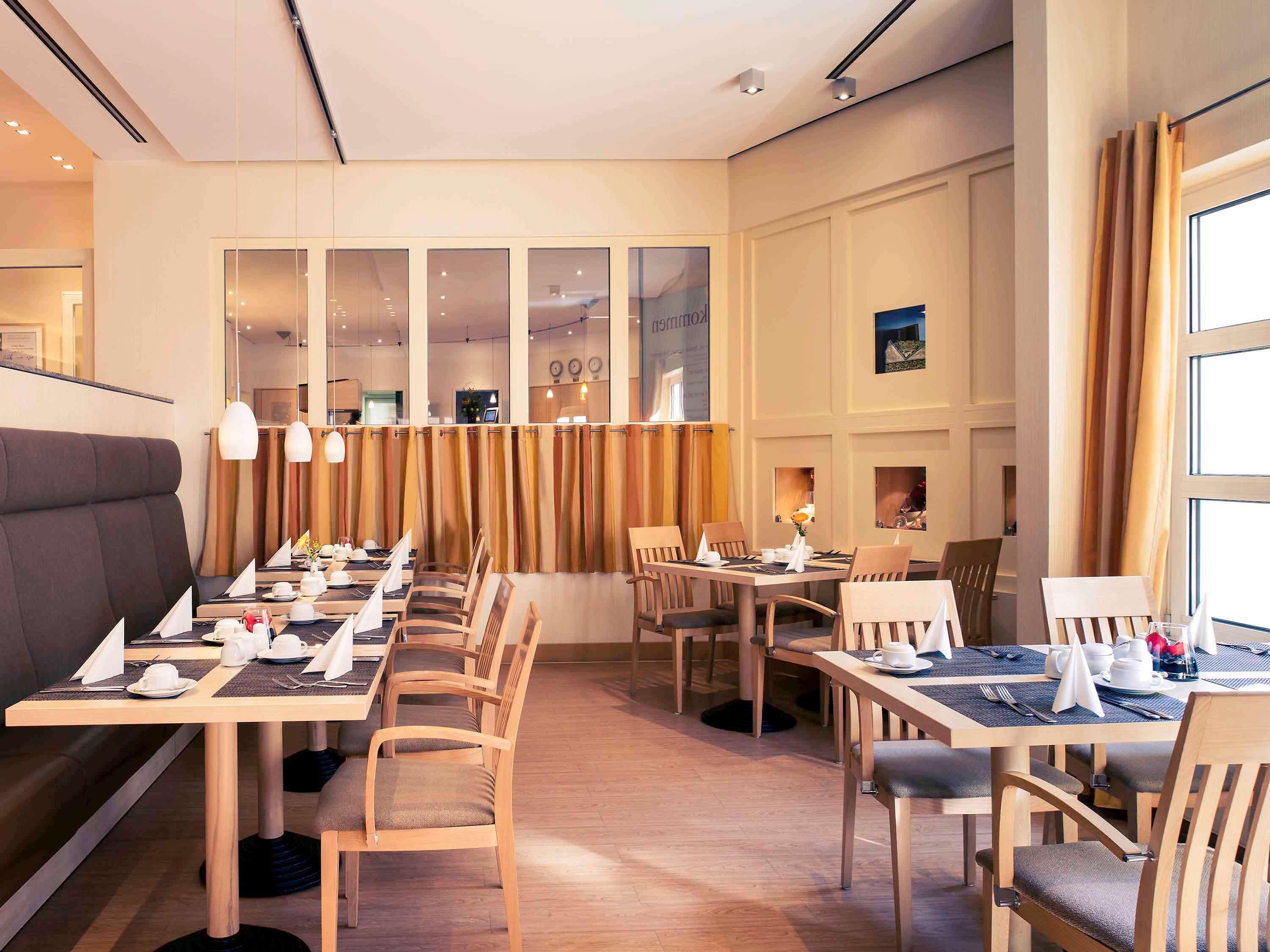 Mercure Friesenstrasse 4*