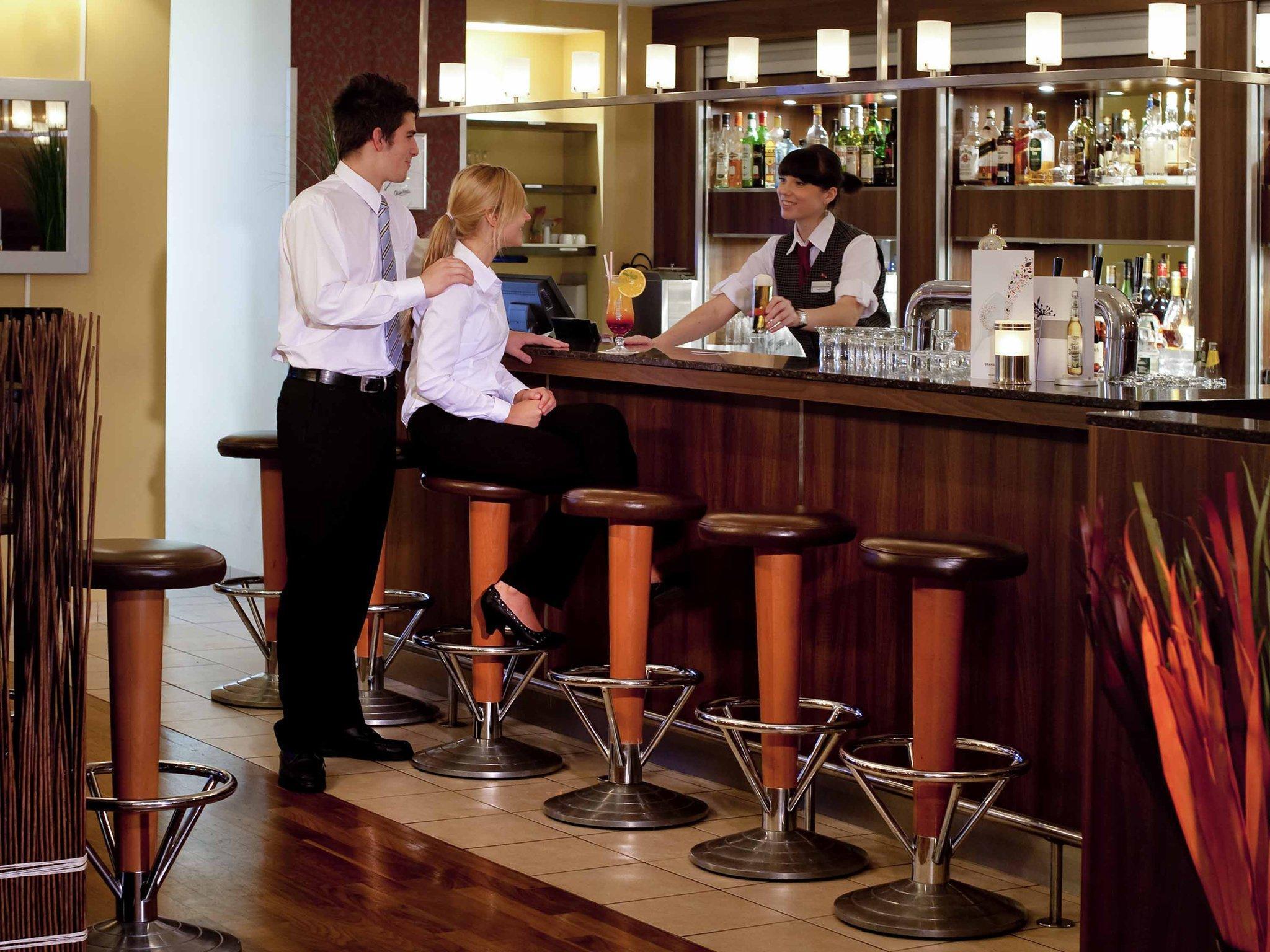 Mercure West Hotel