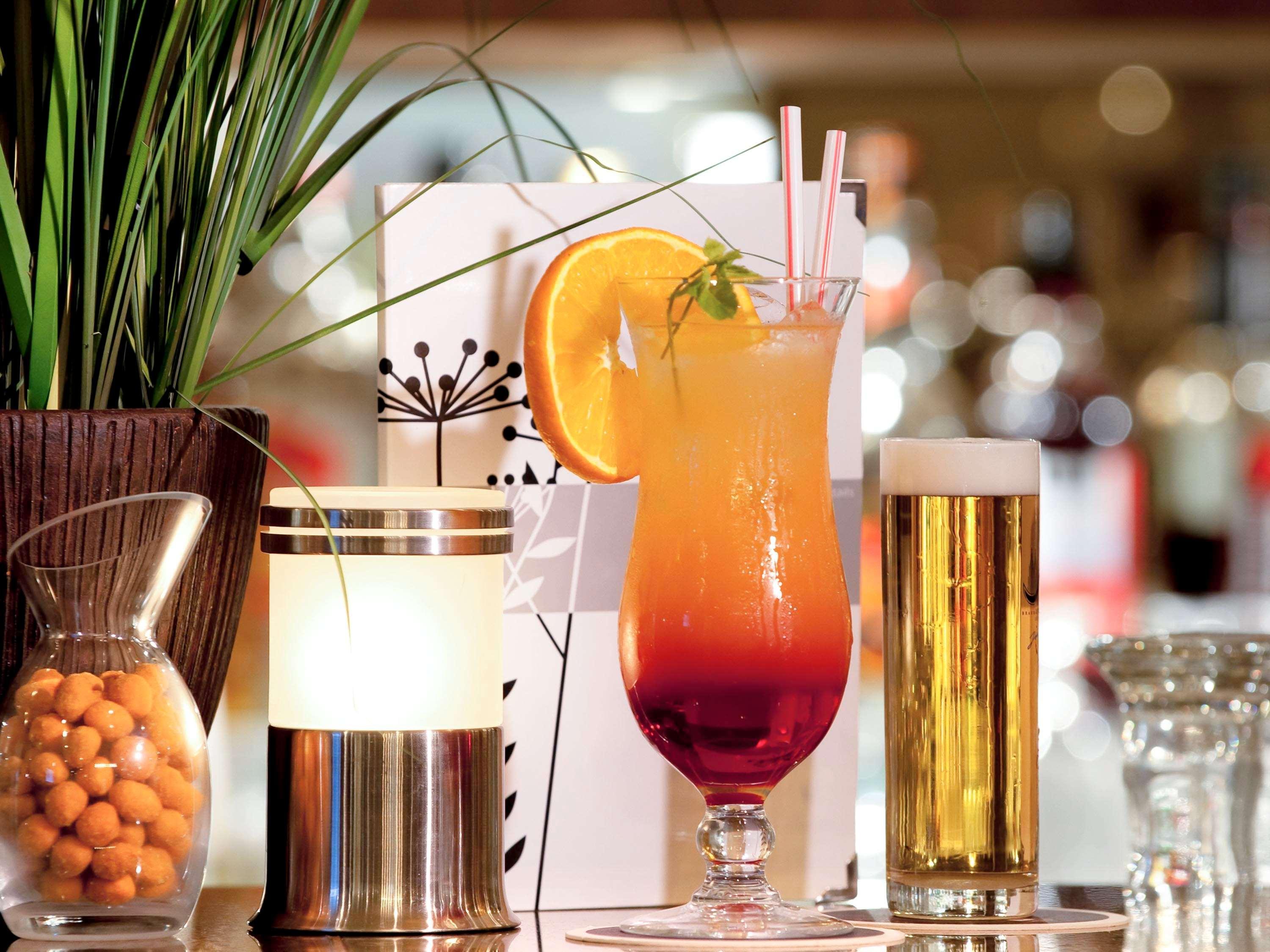 Mercure West 4*