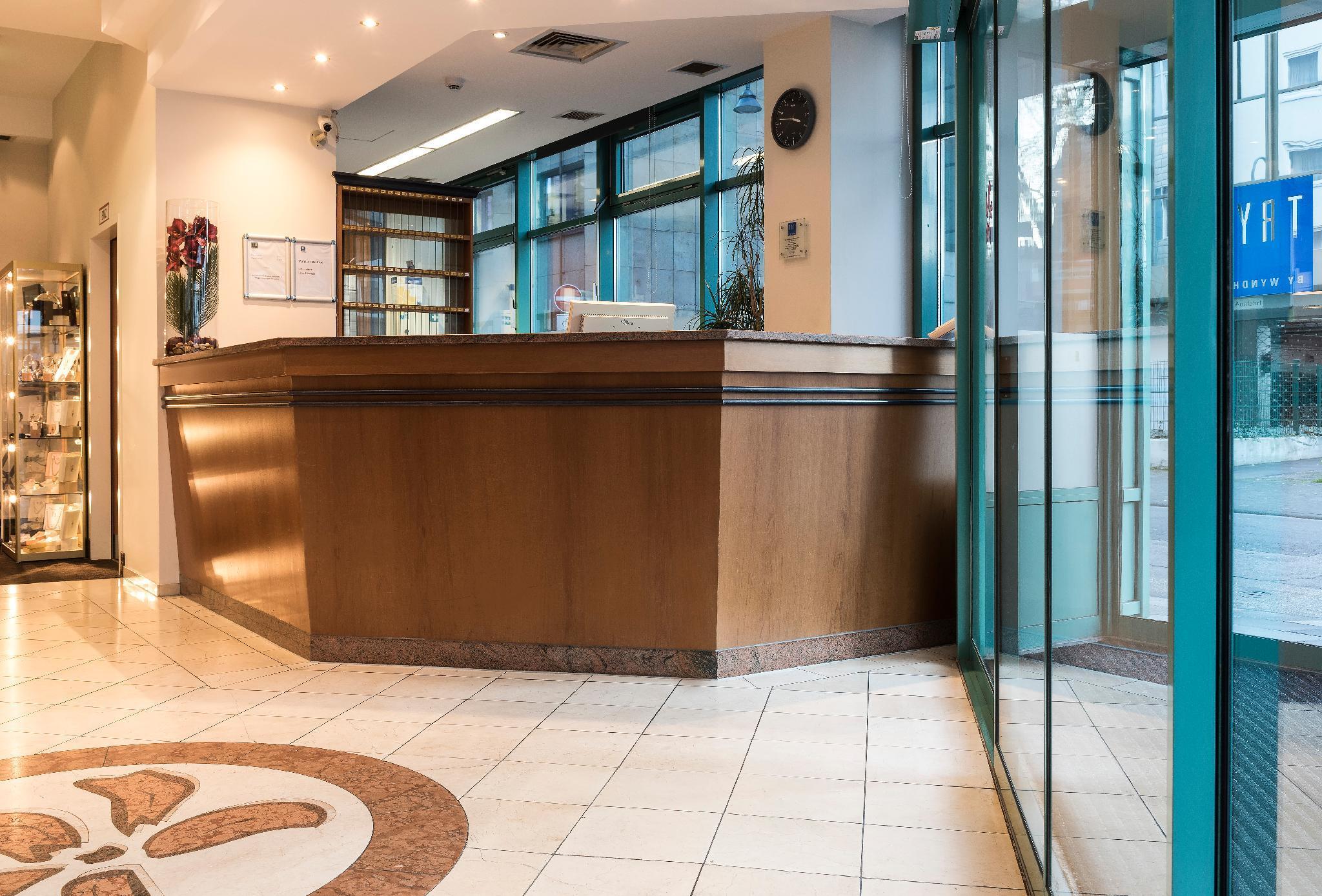 Tryp By Wyndham Centre Hotel