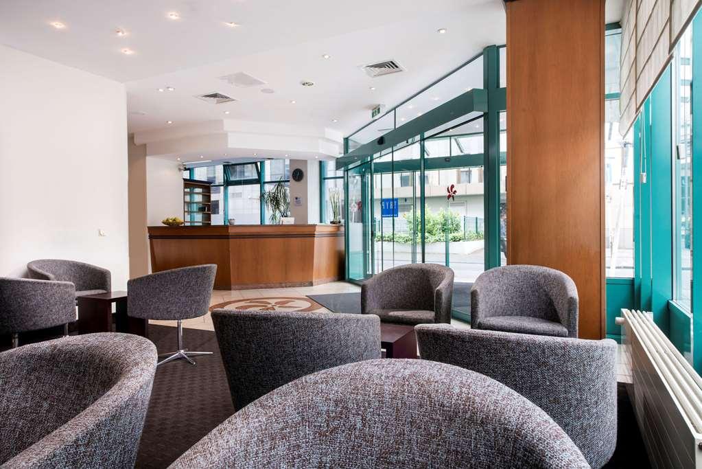 Hotel Tryp By Wyndham Centre 4*