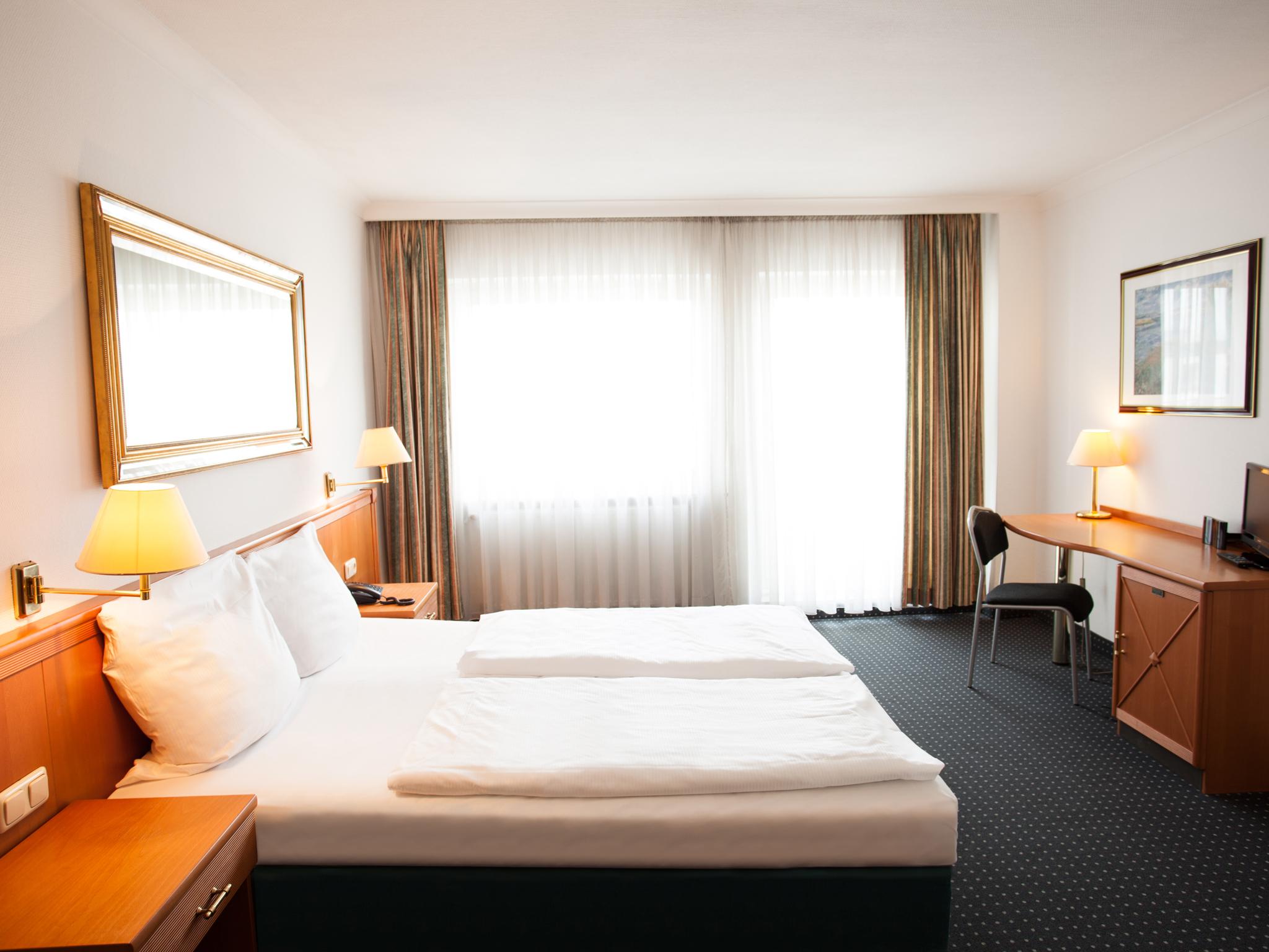 Centro Royal 3* Köln