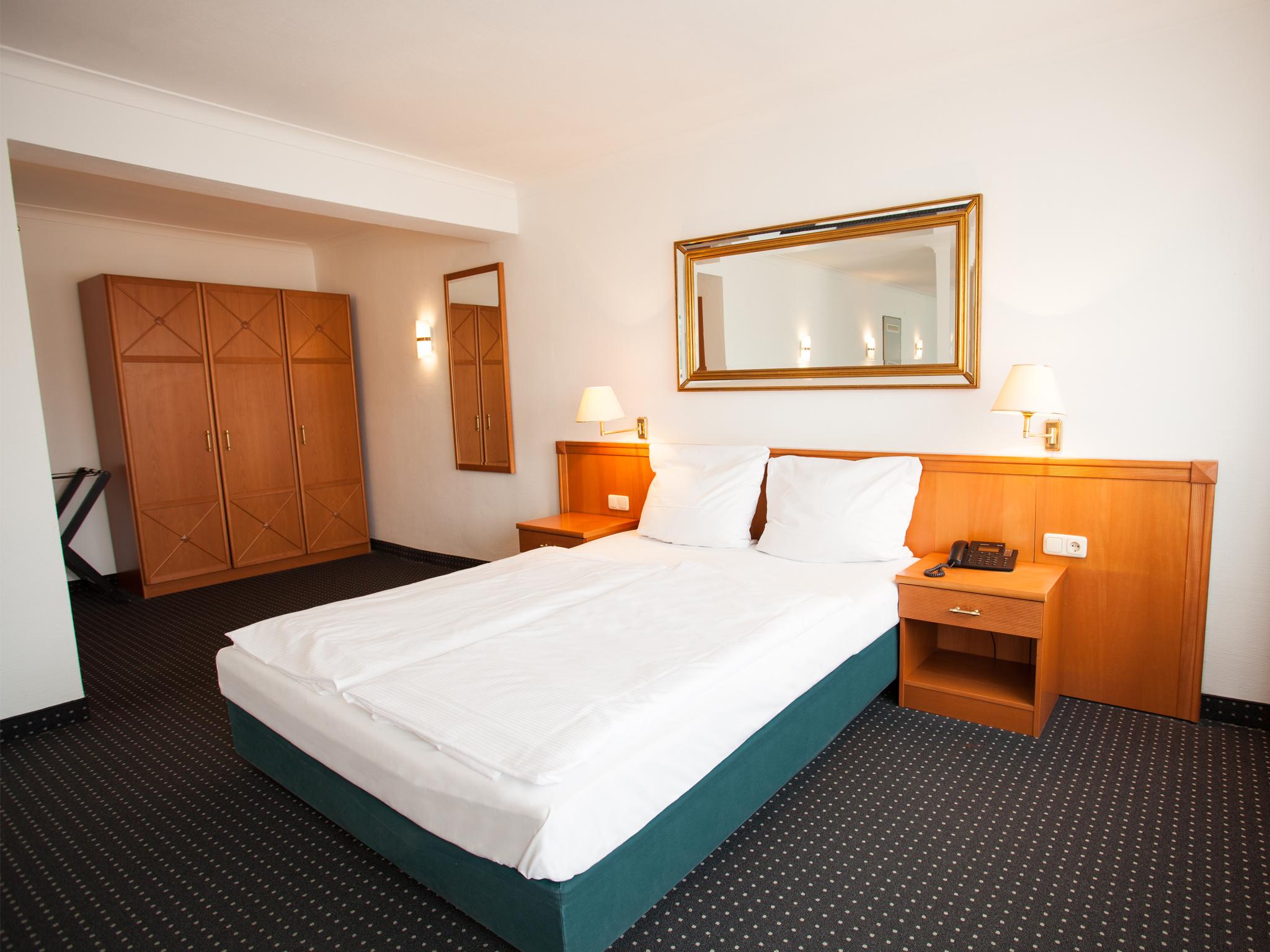 Centro Royal 3* Köln