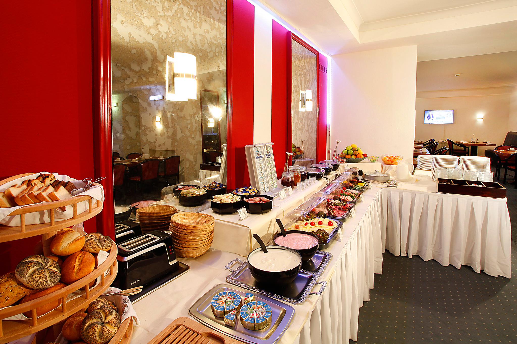 Centro Royal Hotel 3*