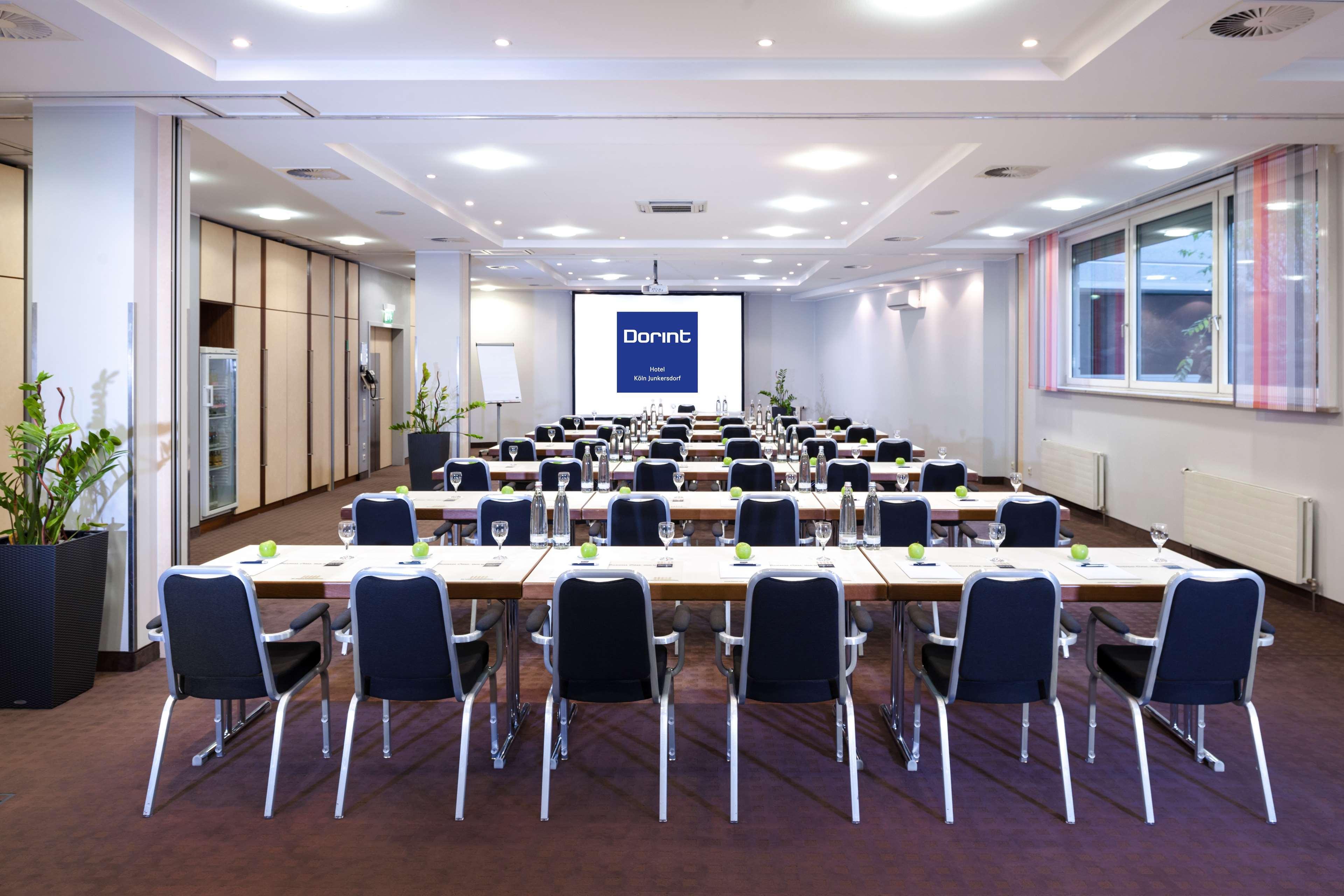 Essential By Dorint Koeln-junkersdorf Hotel