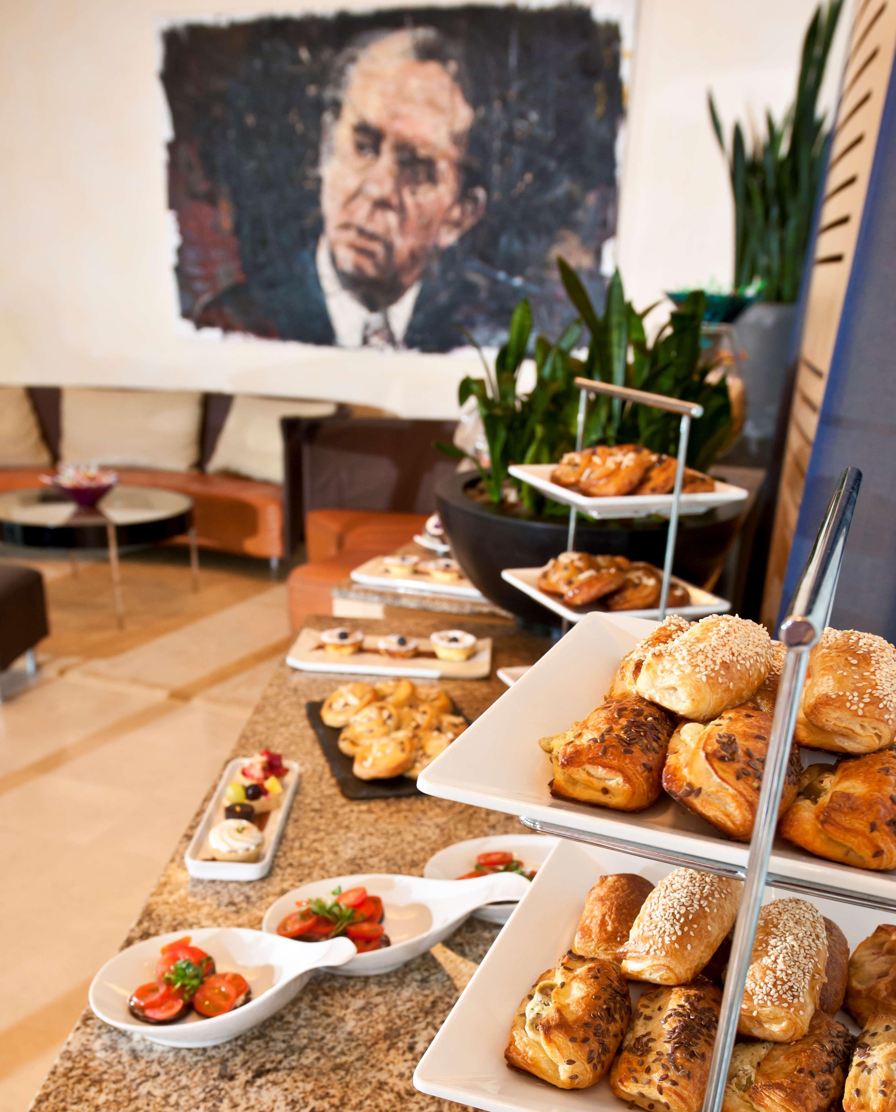 Hotel Dorint An Der Messe