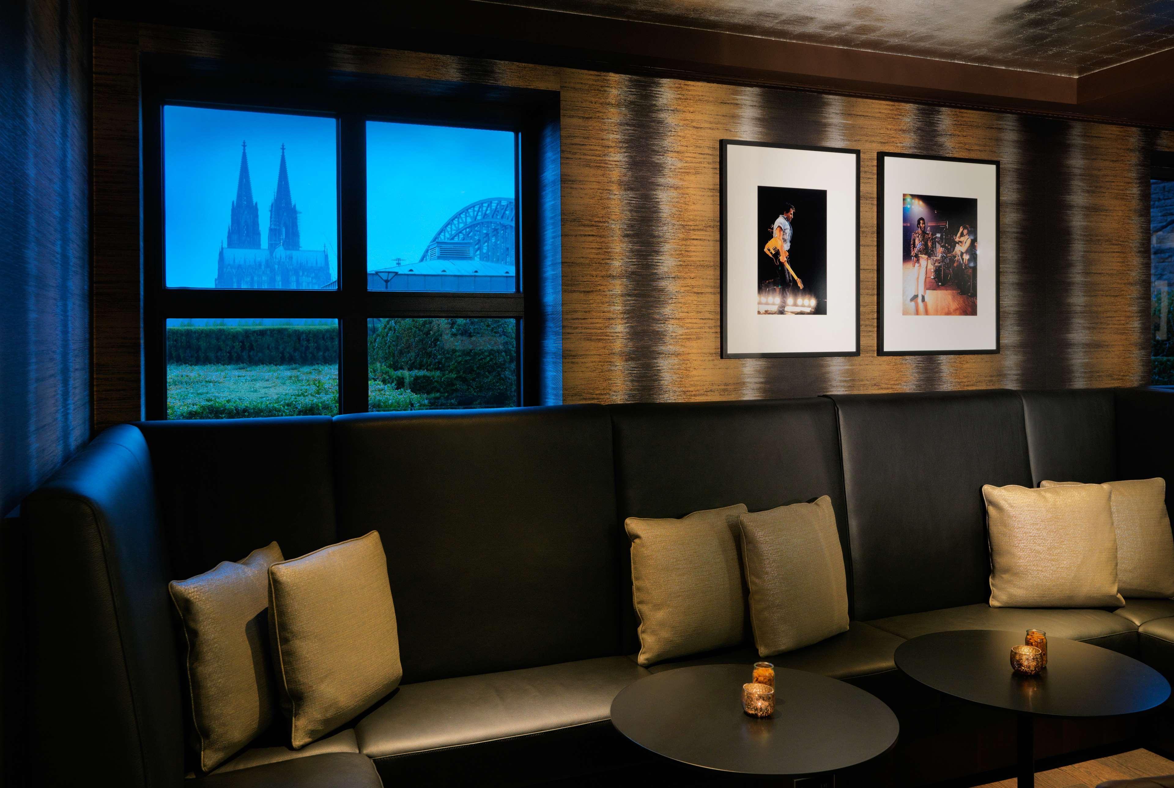 Hyatt Regency 5*