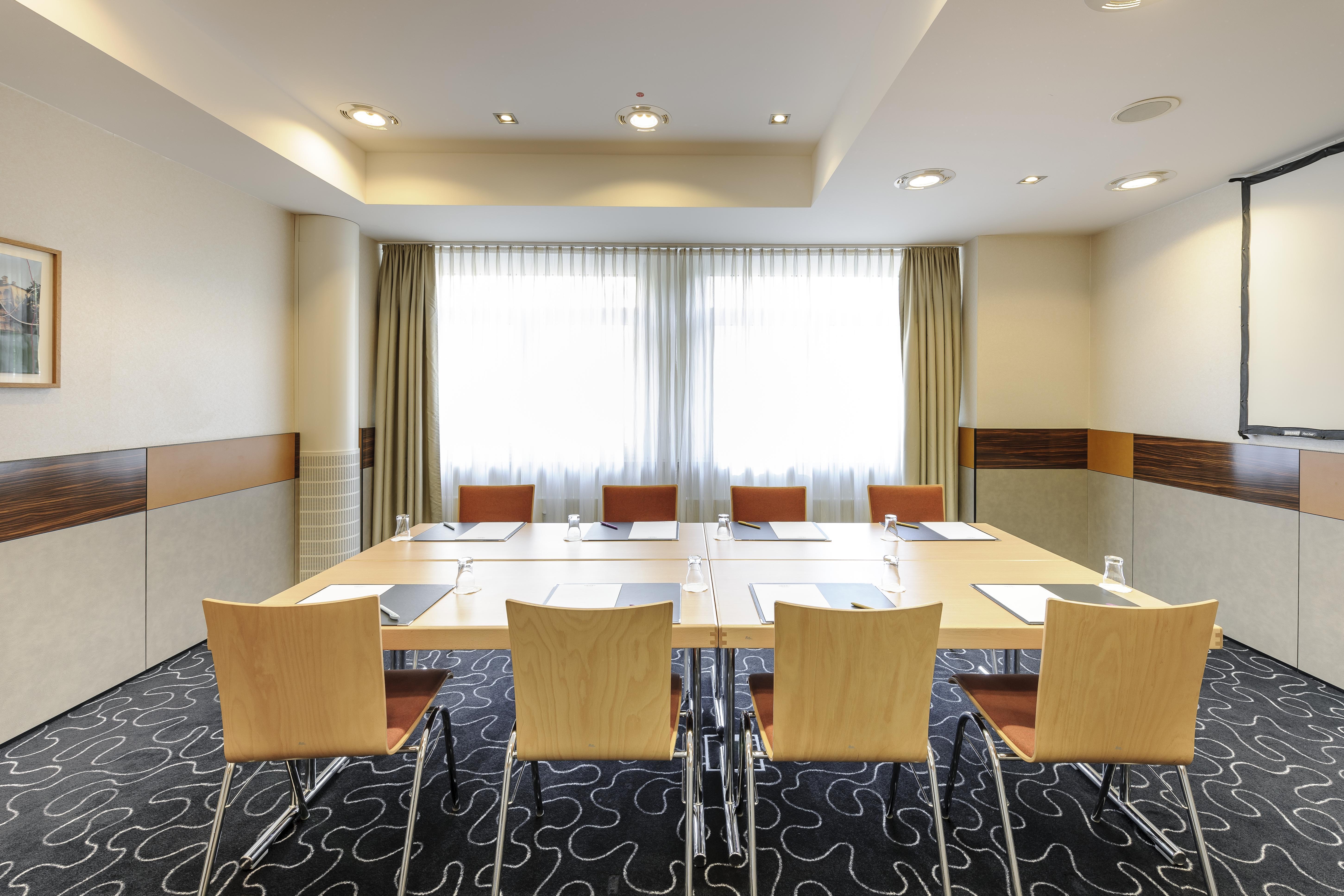 Hotel Mercure Belfortstrasse 4*