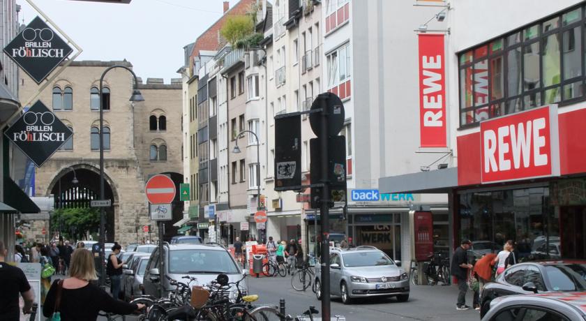 Unter Kahlenhausen Apartment Cologne