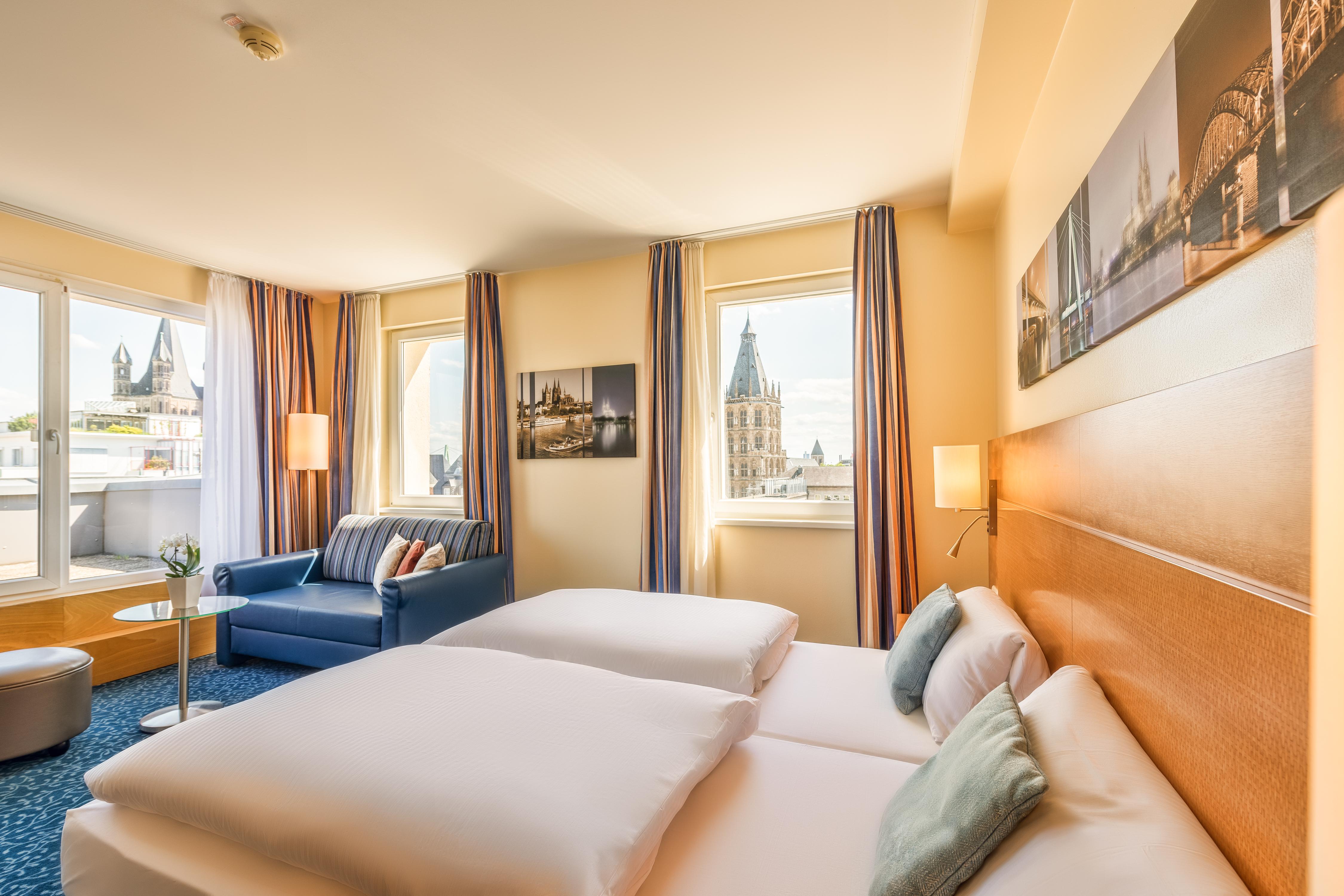 Hotel Cityclass Am Dom 4*