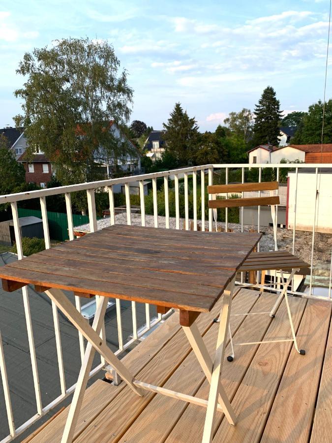Schoene 3-zimmer-wohnung In Koeln-brueck Mit Eigenem Parkplatz Apartment Cologne