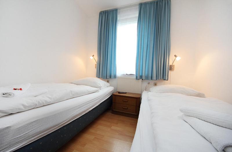 Storch Hotel 2*