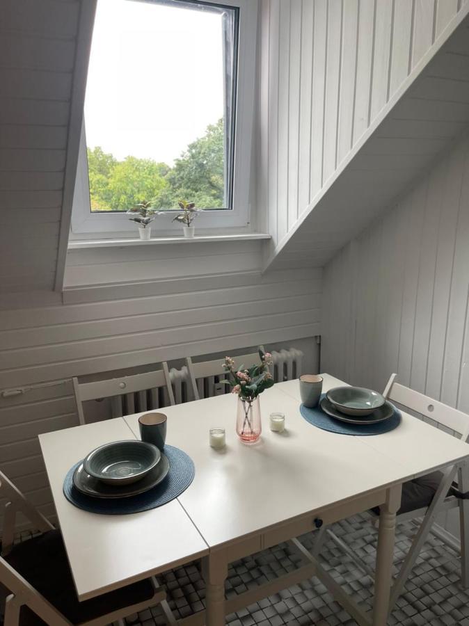 Riverside Attic Near The Chocolate Museum *
