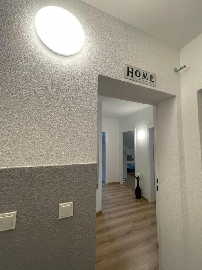 Dachwohnung Am Rhein Neben Die Schokoladenmuseum Apartment *