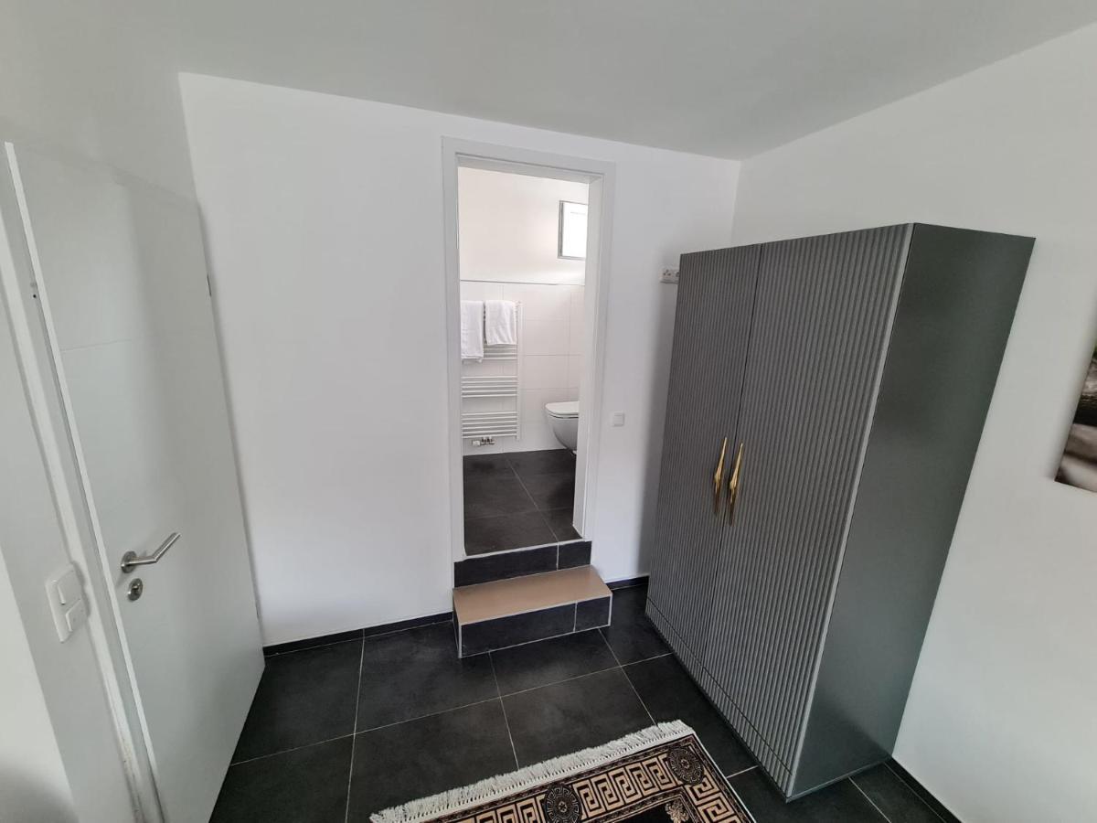 Roggendorf Zimmervermietung Homestay Cologne