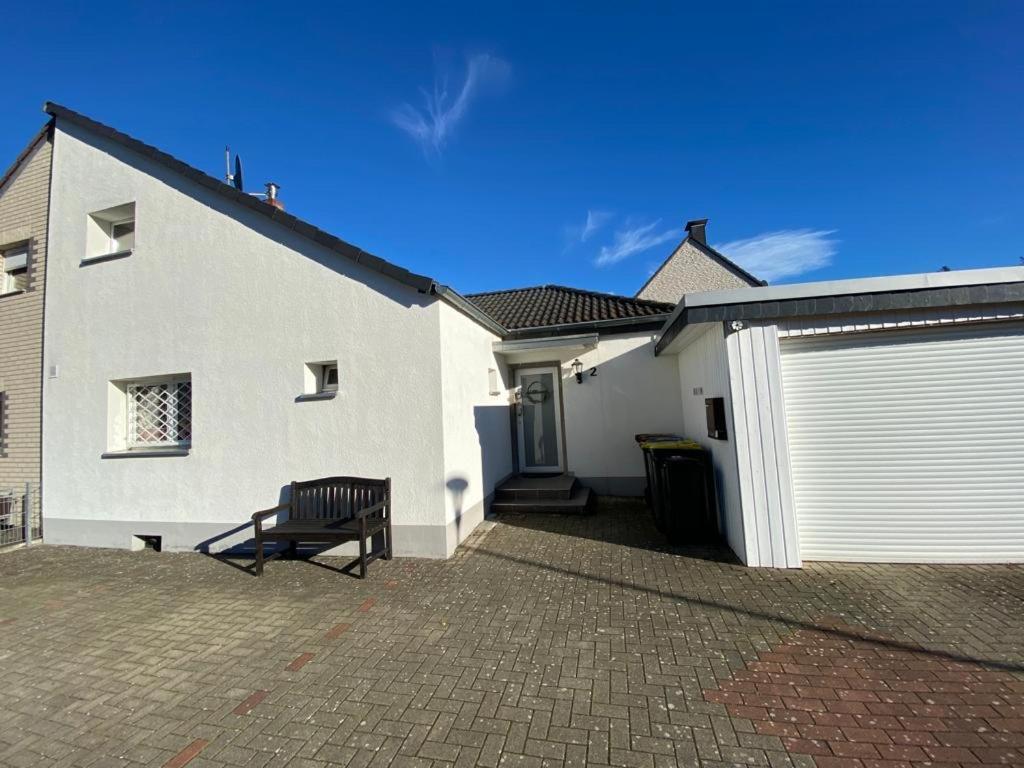Wohnzeit-koeln Holiday home *