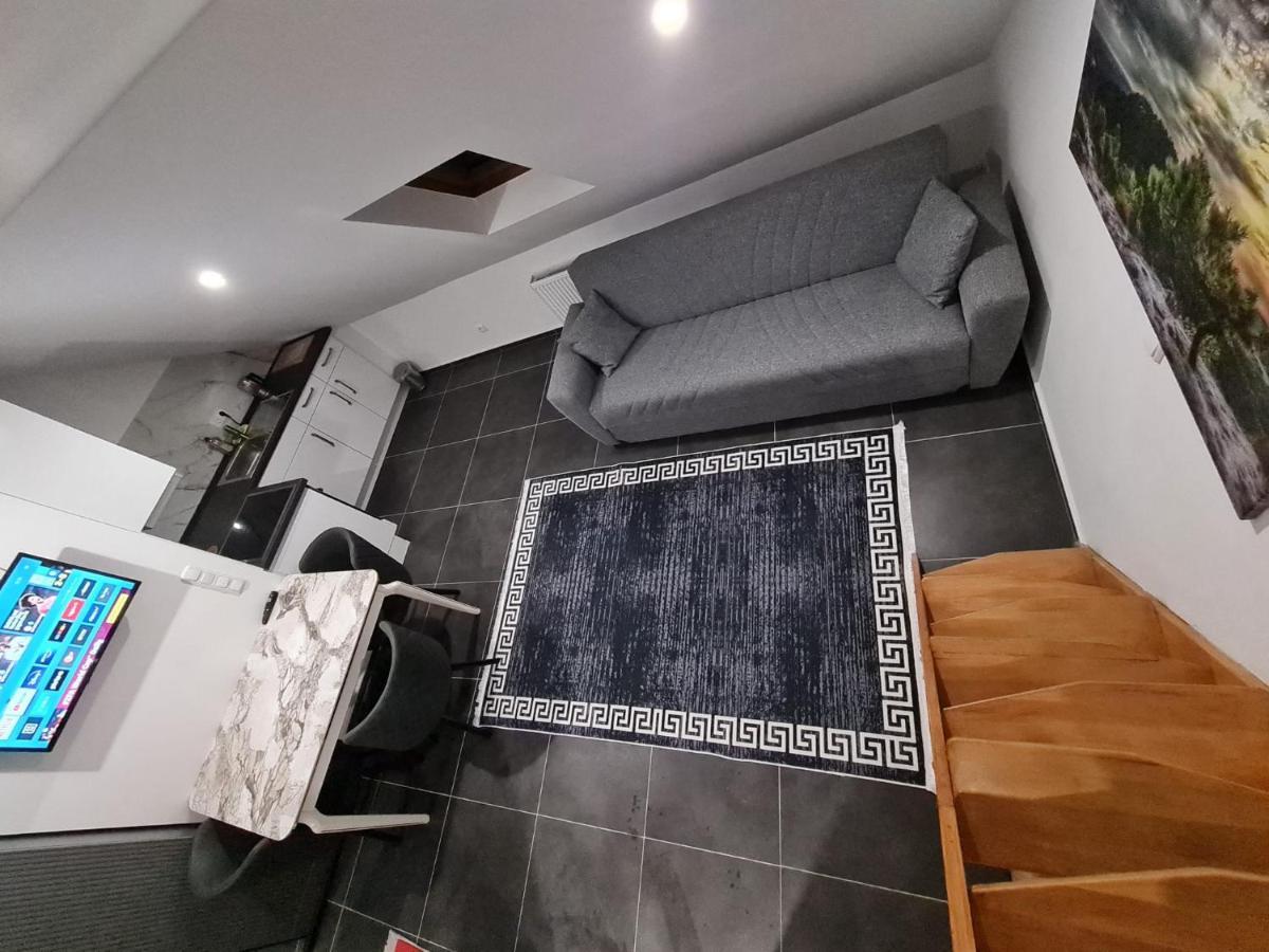 Roggendorf Zimmervermietung Homestay Cologne