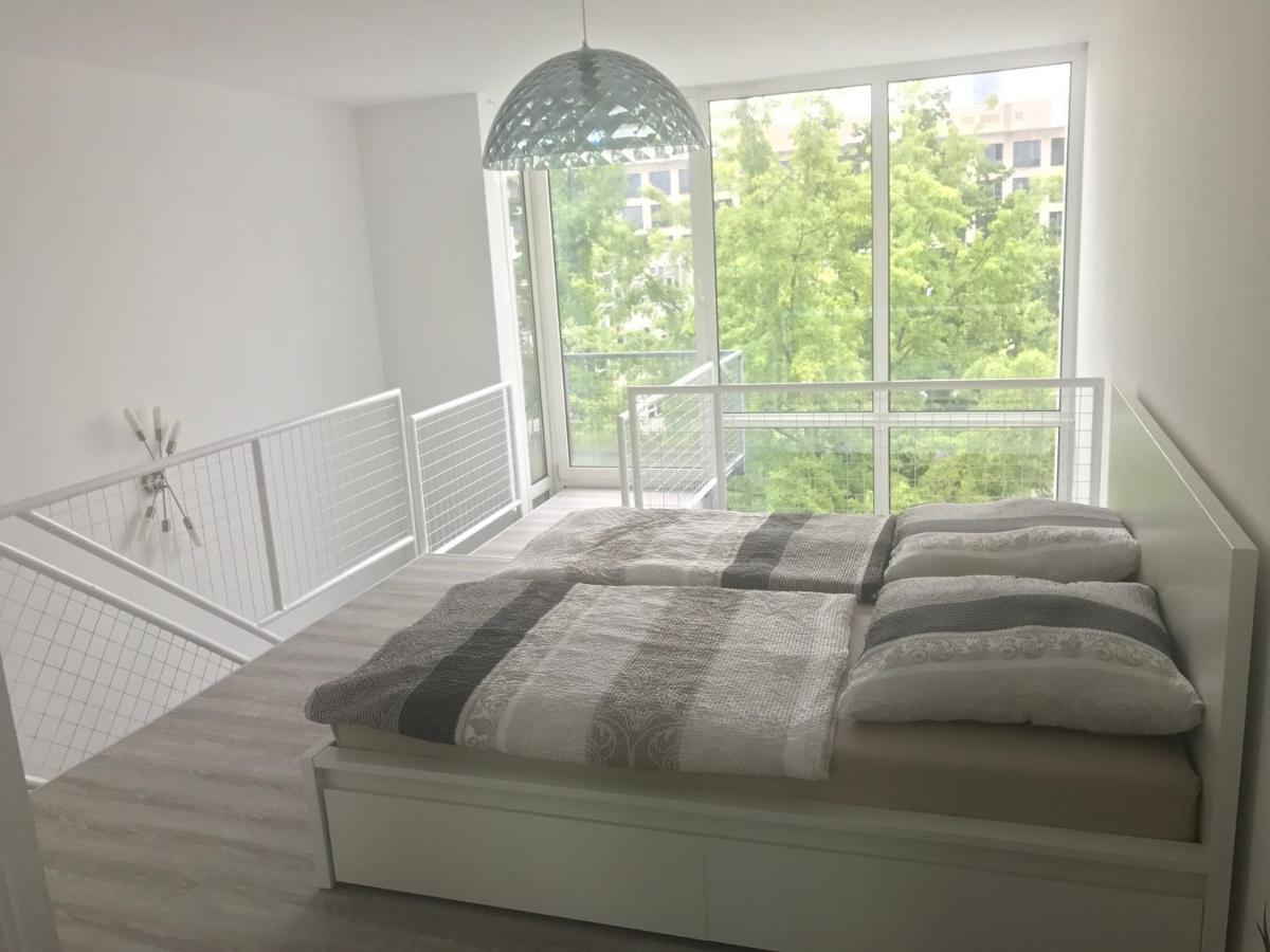 Is Calling Apartament *