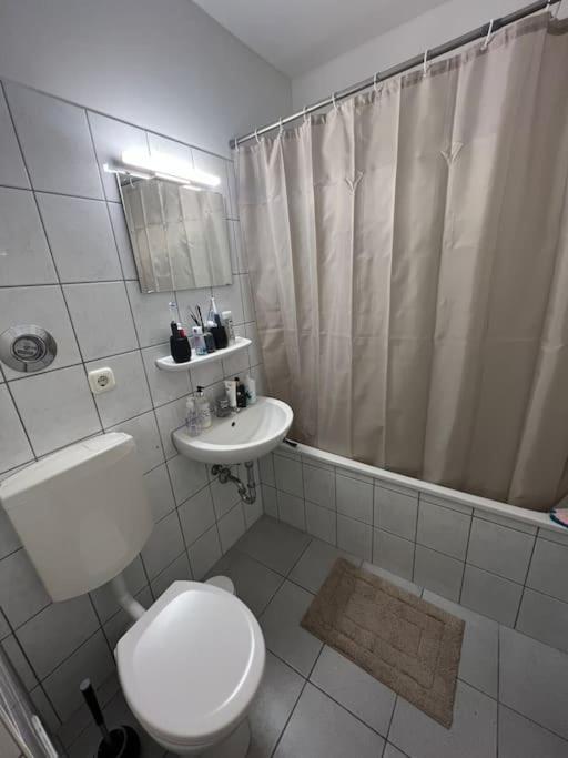 Apartament Beautiful With 60 M2 Top Location In To Work & Relax
