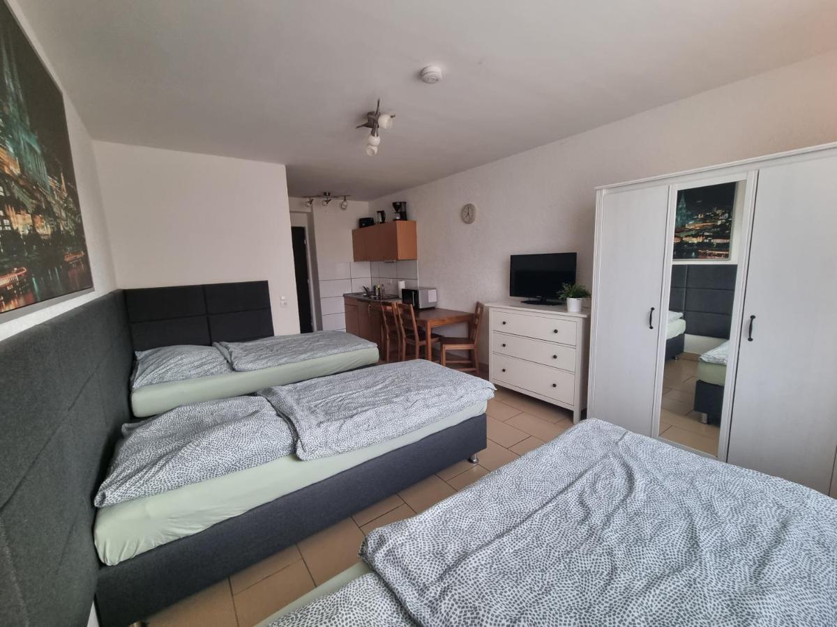 Apartment Workers-sleep-station Cologne