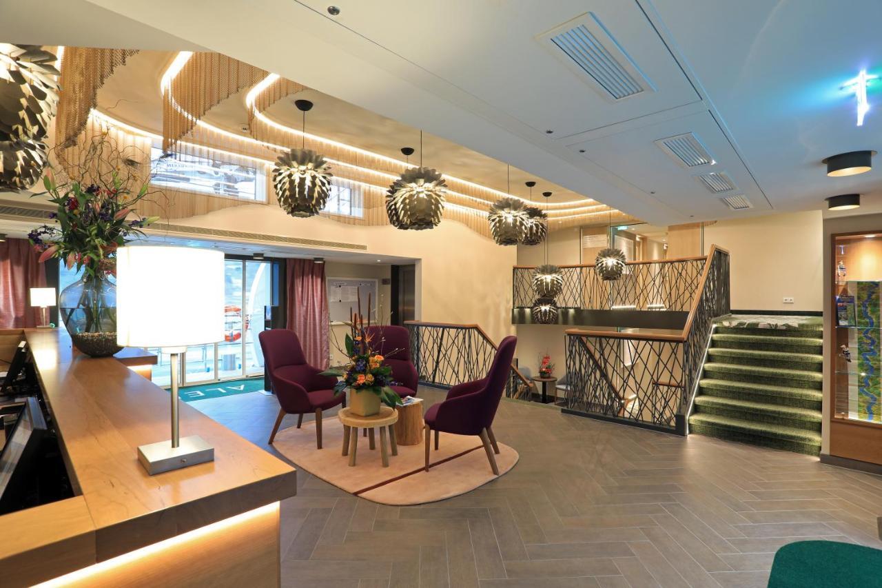 Fairtours Hotelschiff Antonia***** Botel Cologne