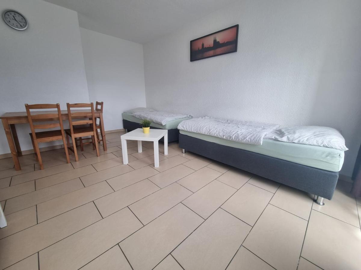 Workers-sleep-station Apartment