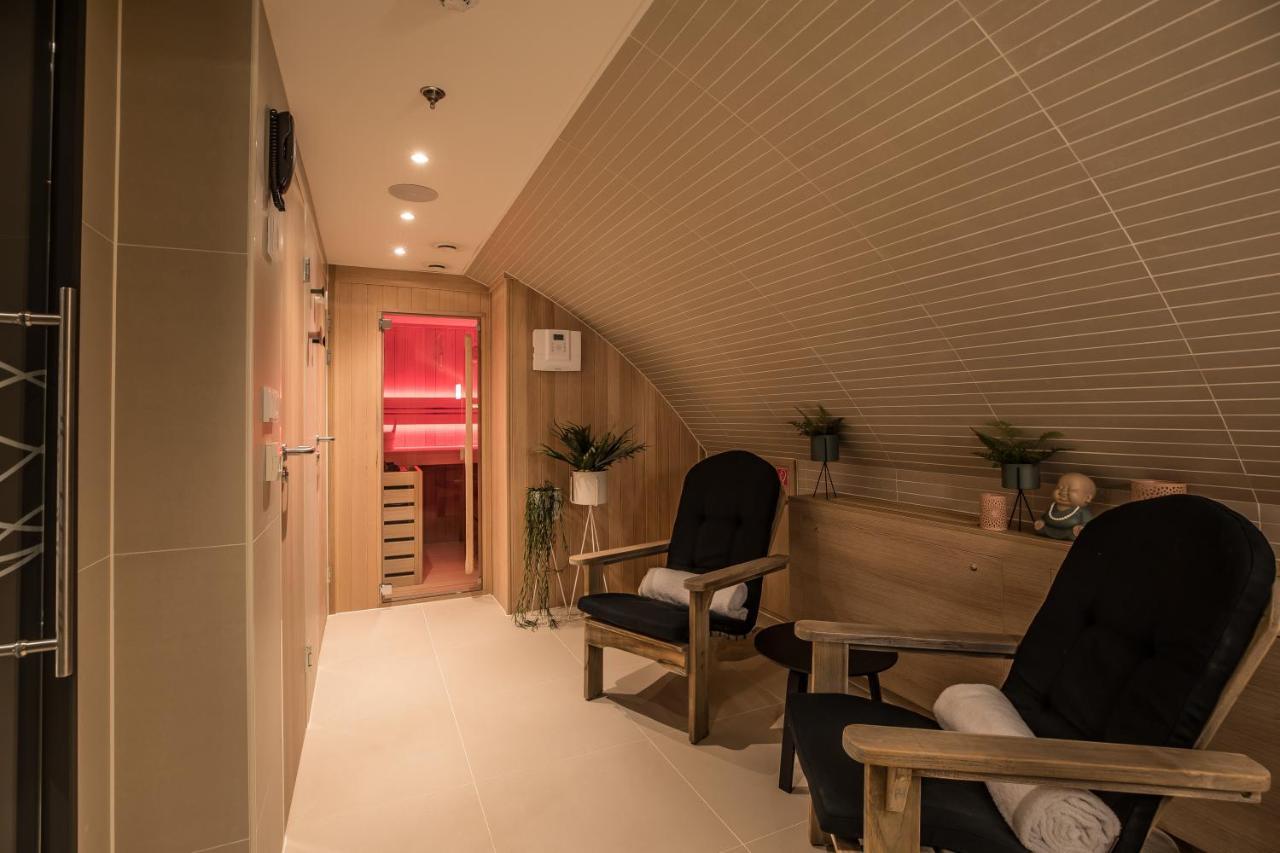 Fairtours Hotelschiff Antonia***** * Cologne