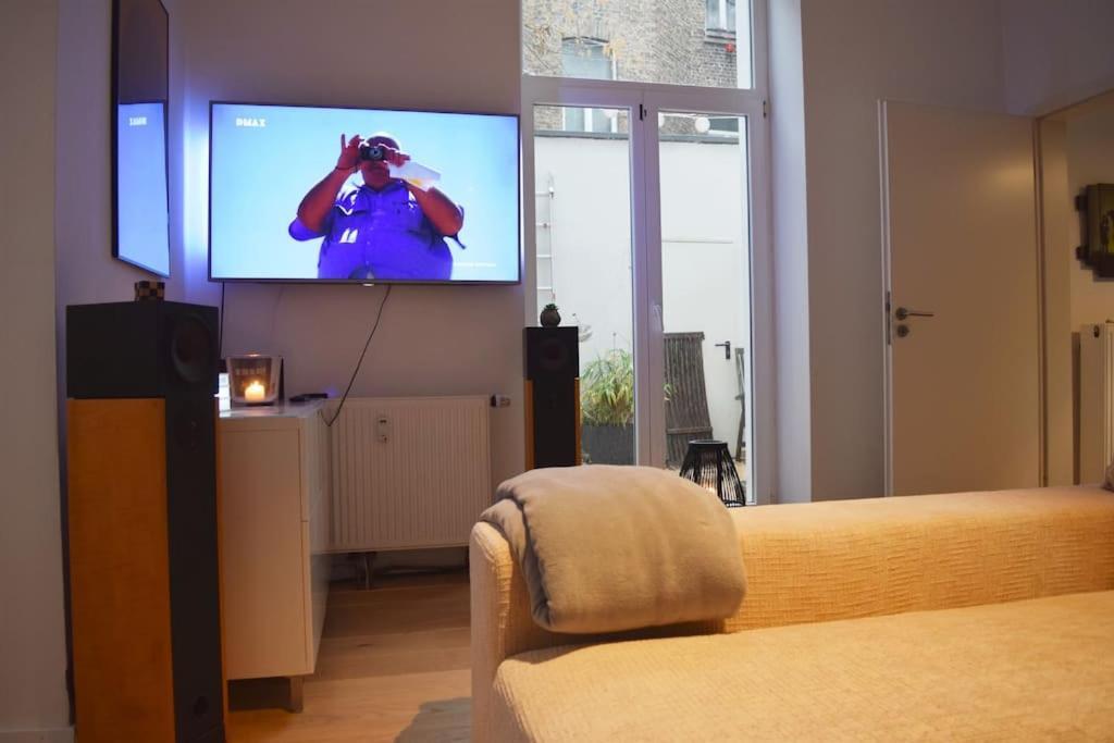 Apartment Hochwertige 4-zimmer-wohnung In Koln-sulz *