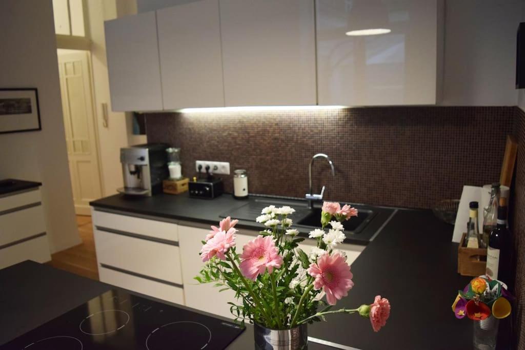 Apartment Hochwertige 4-zimmer-wohnung In Koln-sulz Cologne