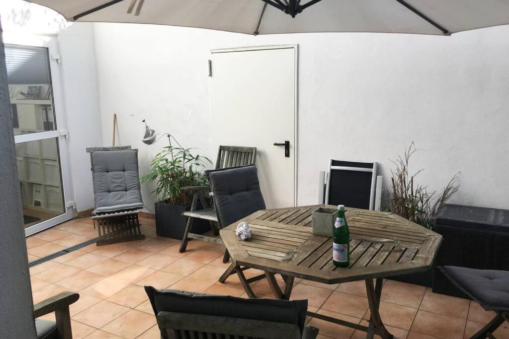 Apartment Hochwertige 4-zimmer-wohnung In Koln-sulz