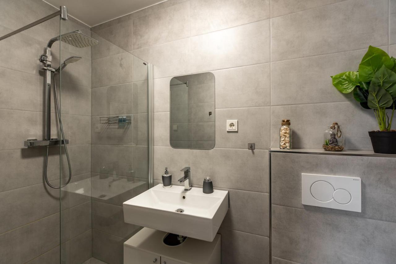 Apartments Cologne * Colonia