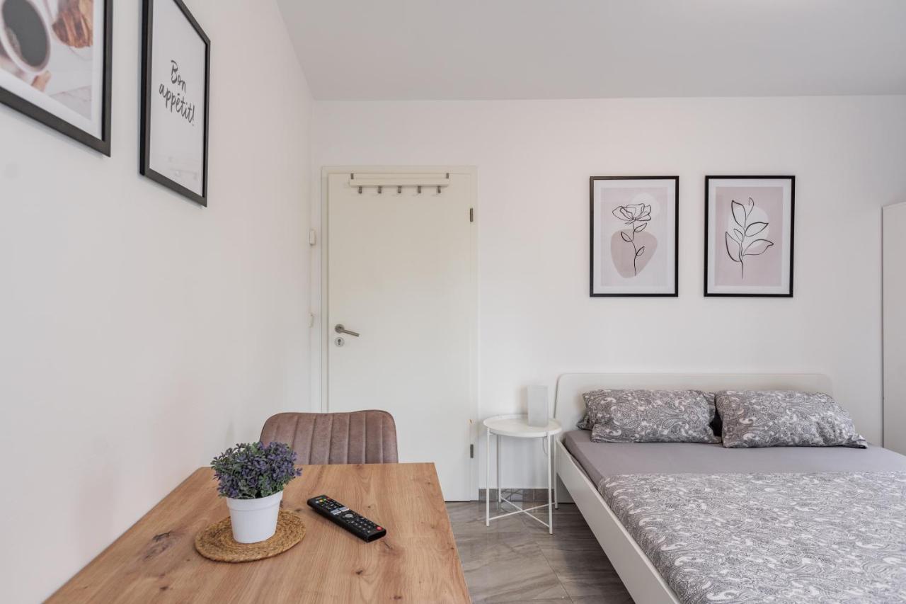 Apartamento Apartments Cologne