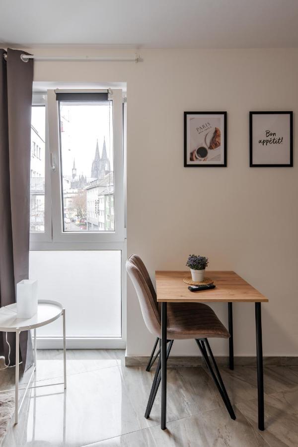 Apartments Cologne *