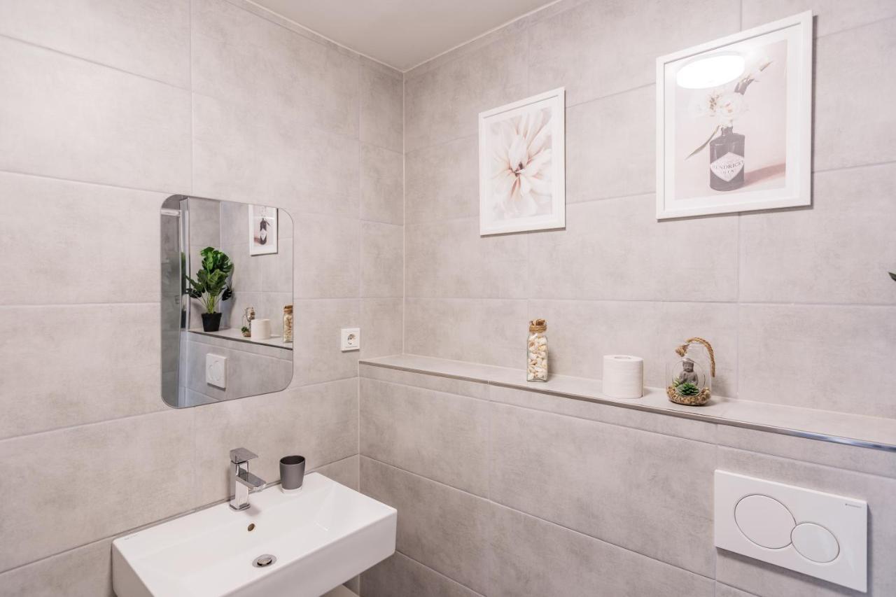 Apartamento Apartments Cologne