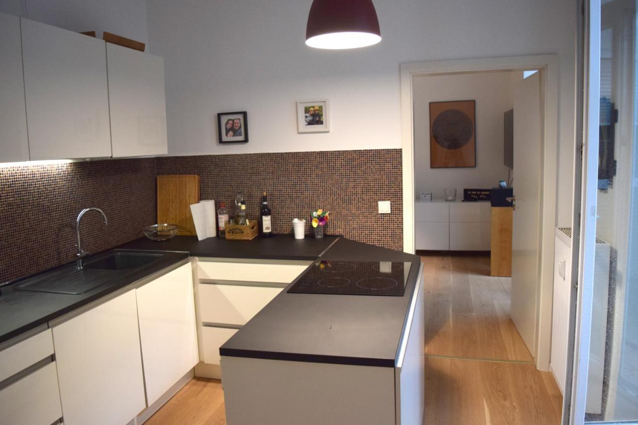Hochwertige 4-zimmer-wohnung In Koln-sulz Cologne