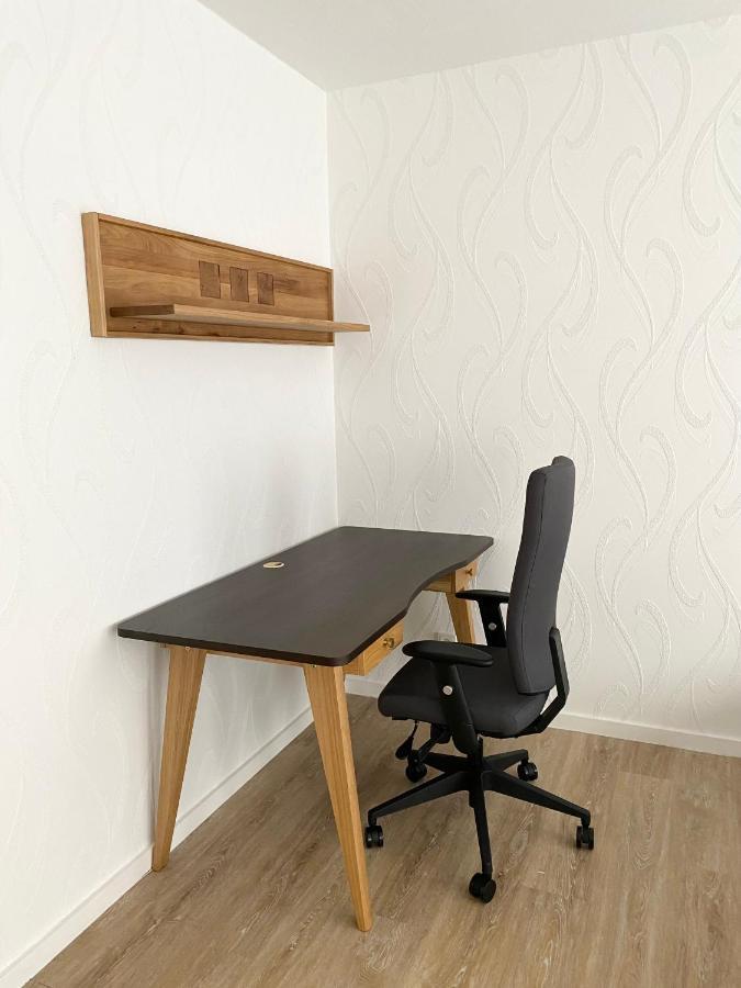 Sehr Zentral, Geraumiges, Helles Studio-apartment Appartement *