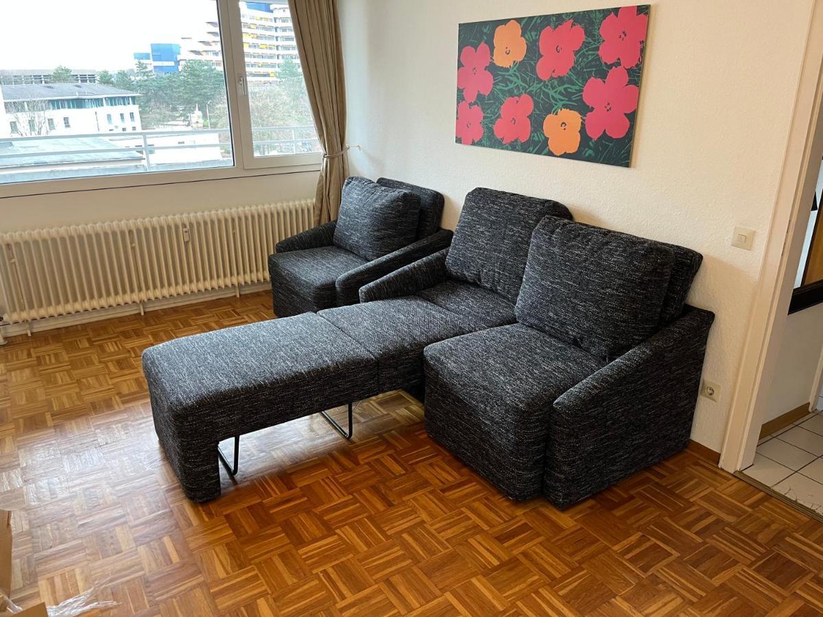 Deutz Apartment Cologne