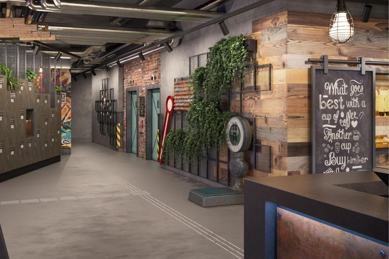 Moxy Muelheim Hotel 3*