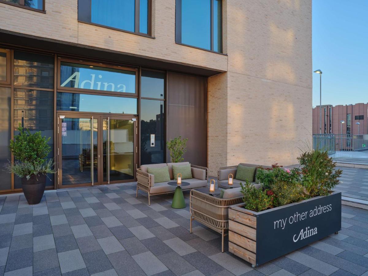 Hotel Adina