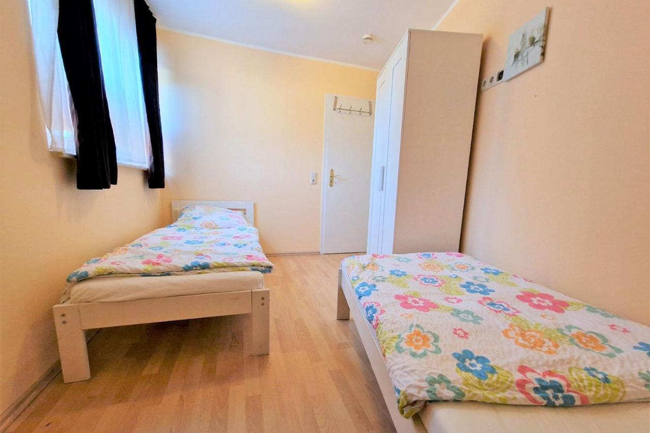 Cozy In Muelheim Appartement *