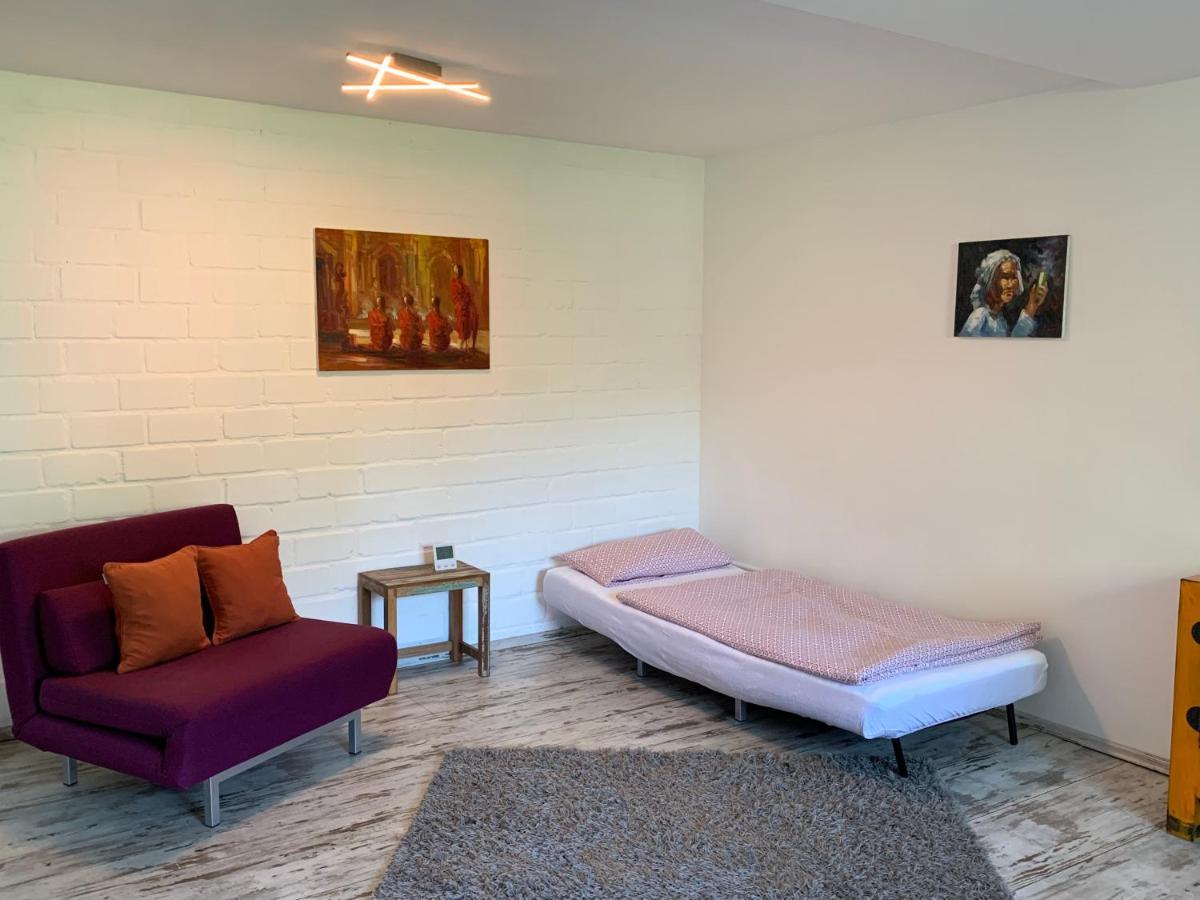 Appartement 1-zimmer-wohnung In Poll