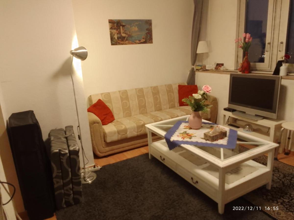 27 Qm Komfort Apartment
