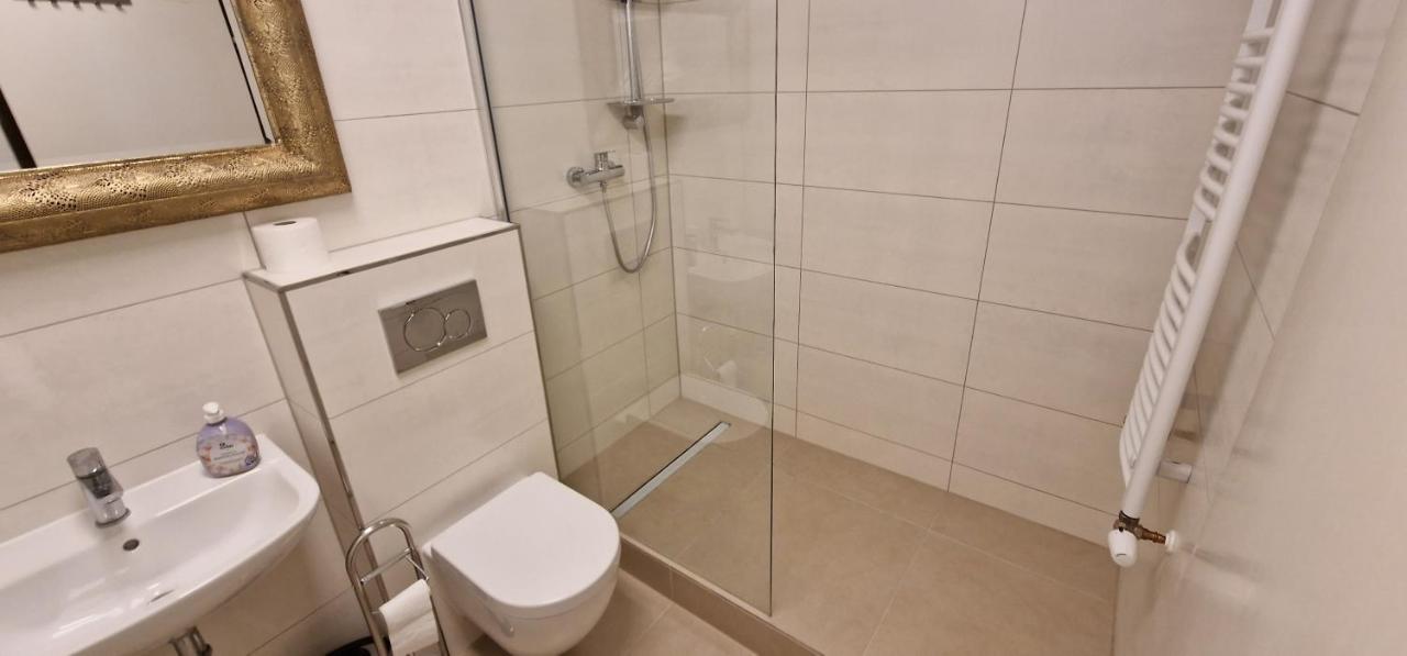 Apartment Cologne-weiden Cologne