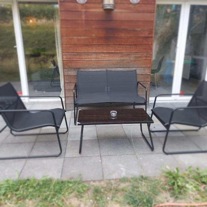 Apartment Beauty Near Messe And Airport With Garden