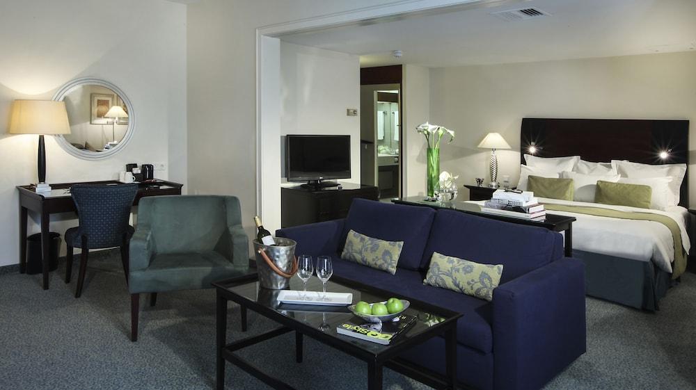 Lindner Plaza 4*