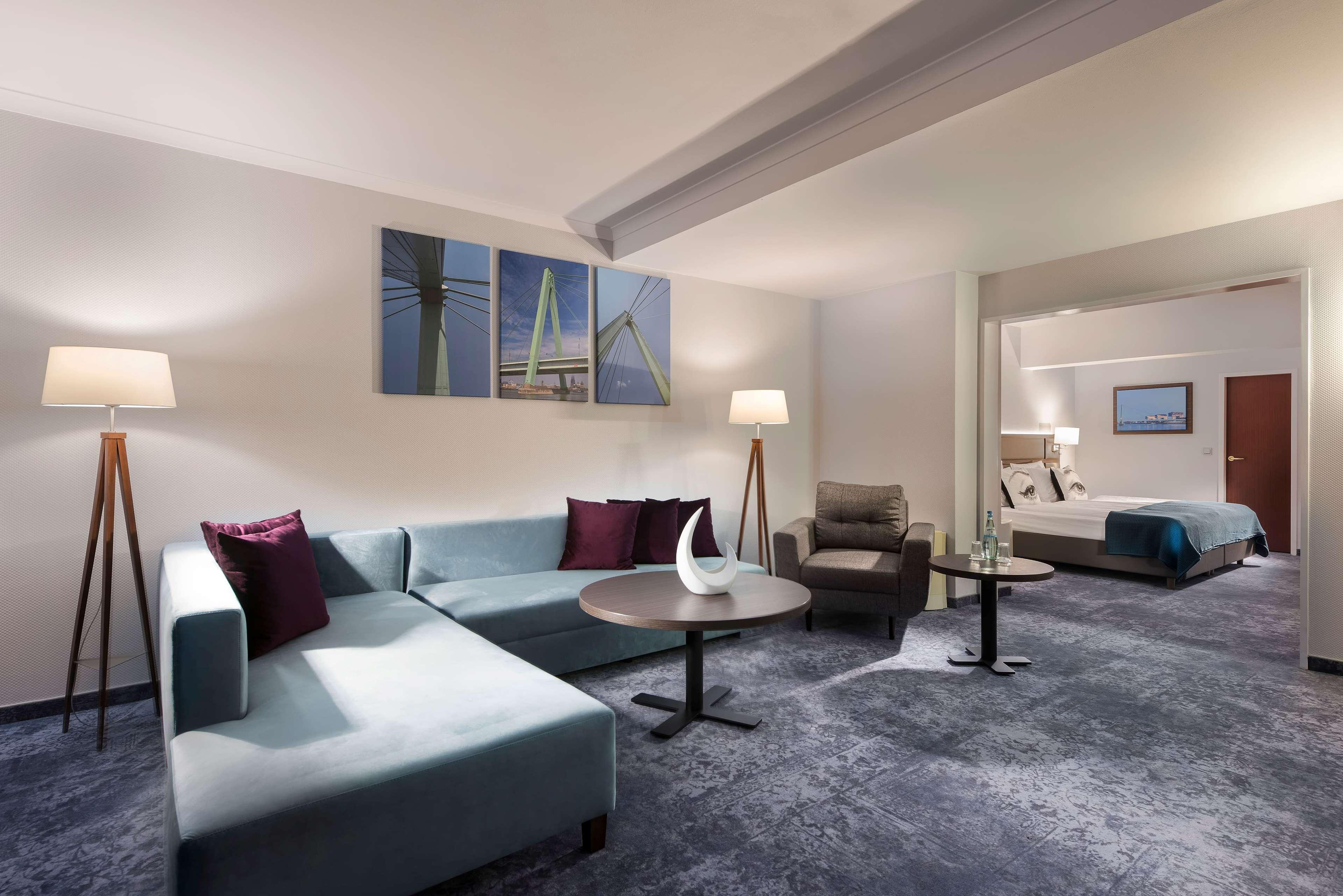 Wyndham Hotel