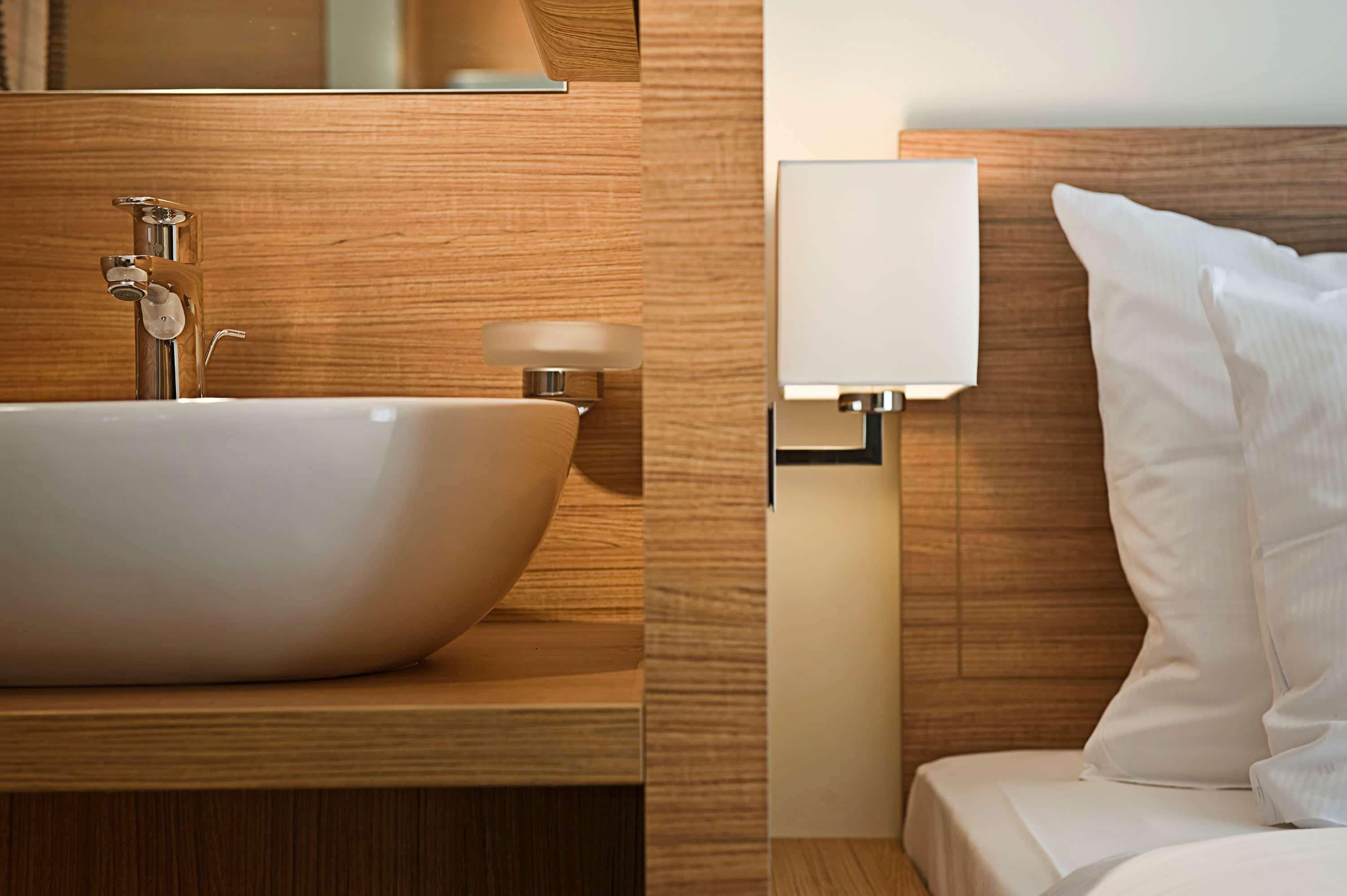 Wyndham Hotel 4*